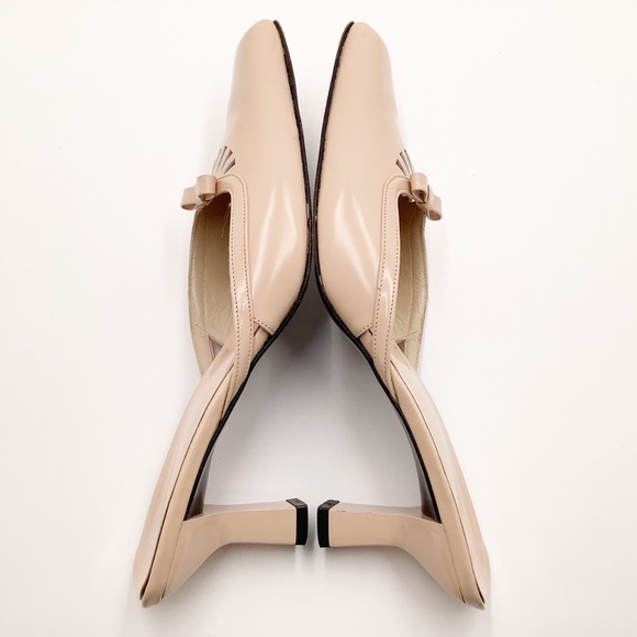 {ViaSpiga} Slip On Mules - Picture 2 of 6